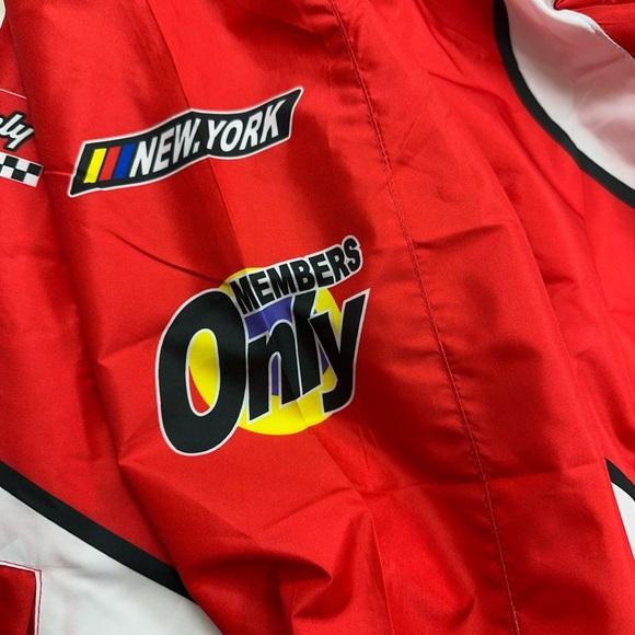 NWT Members Only Sport Men's Red Team Racing Windbreaker Jacket Size M - Picture 9 of 10